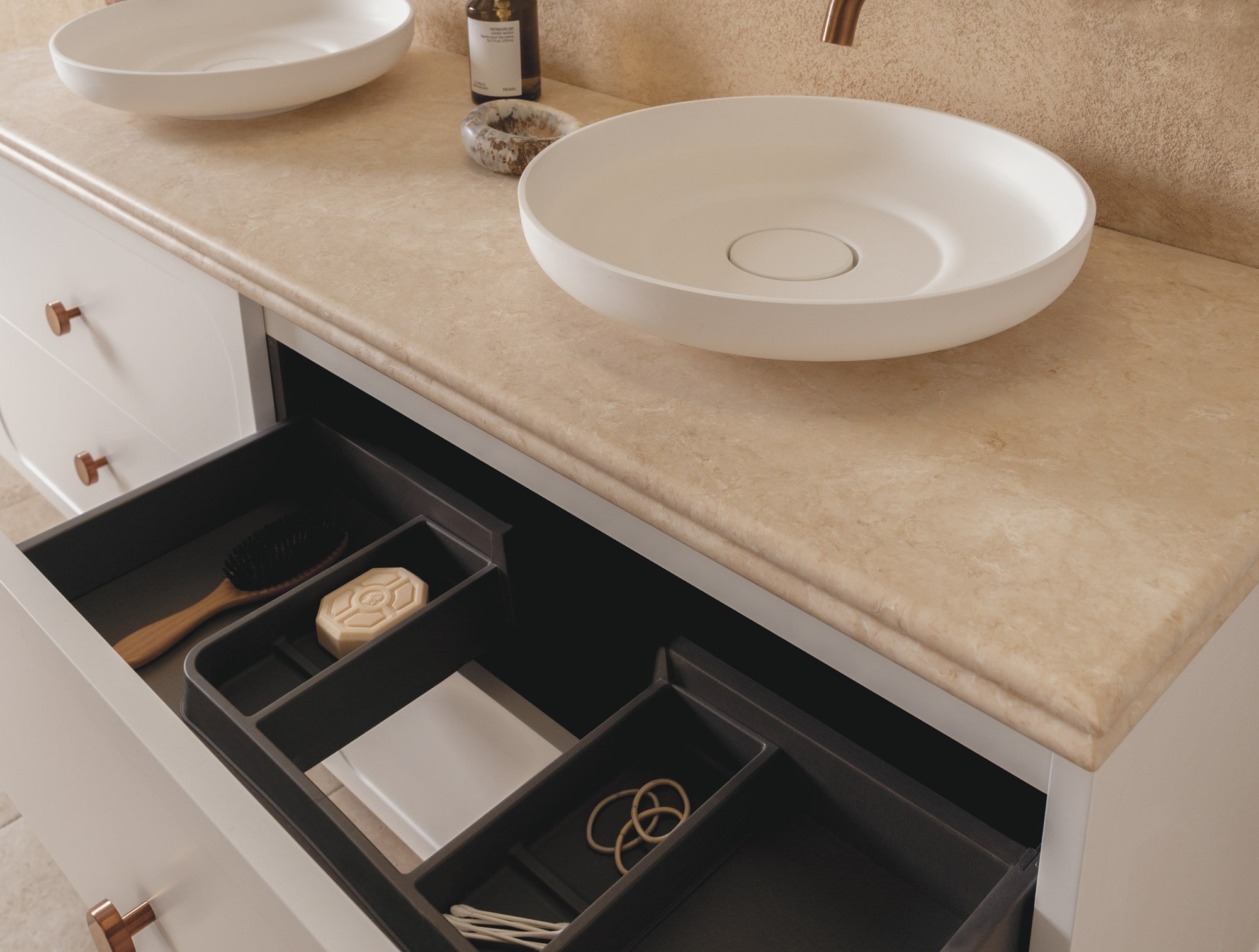 DSC03155 Drawer Srgb