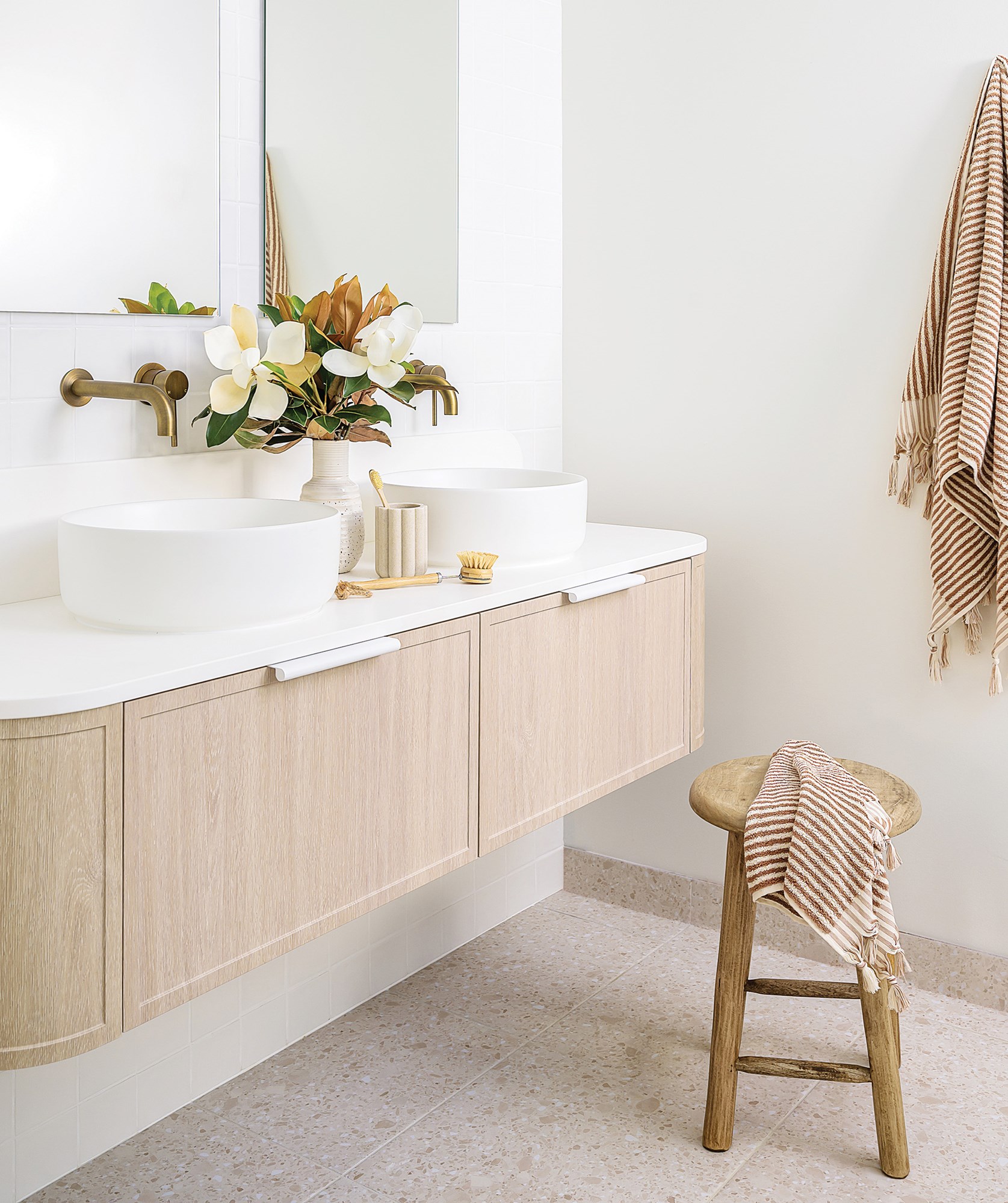 DSC1427 Edit Edit Edit 433X517 Web