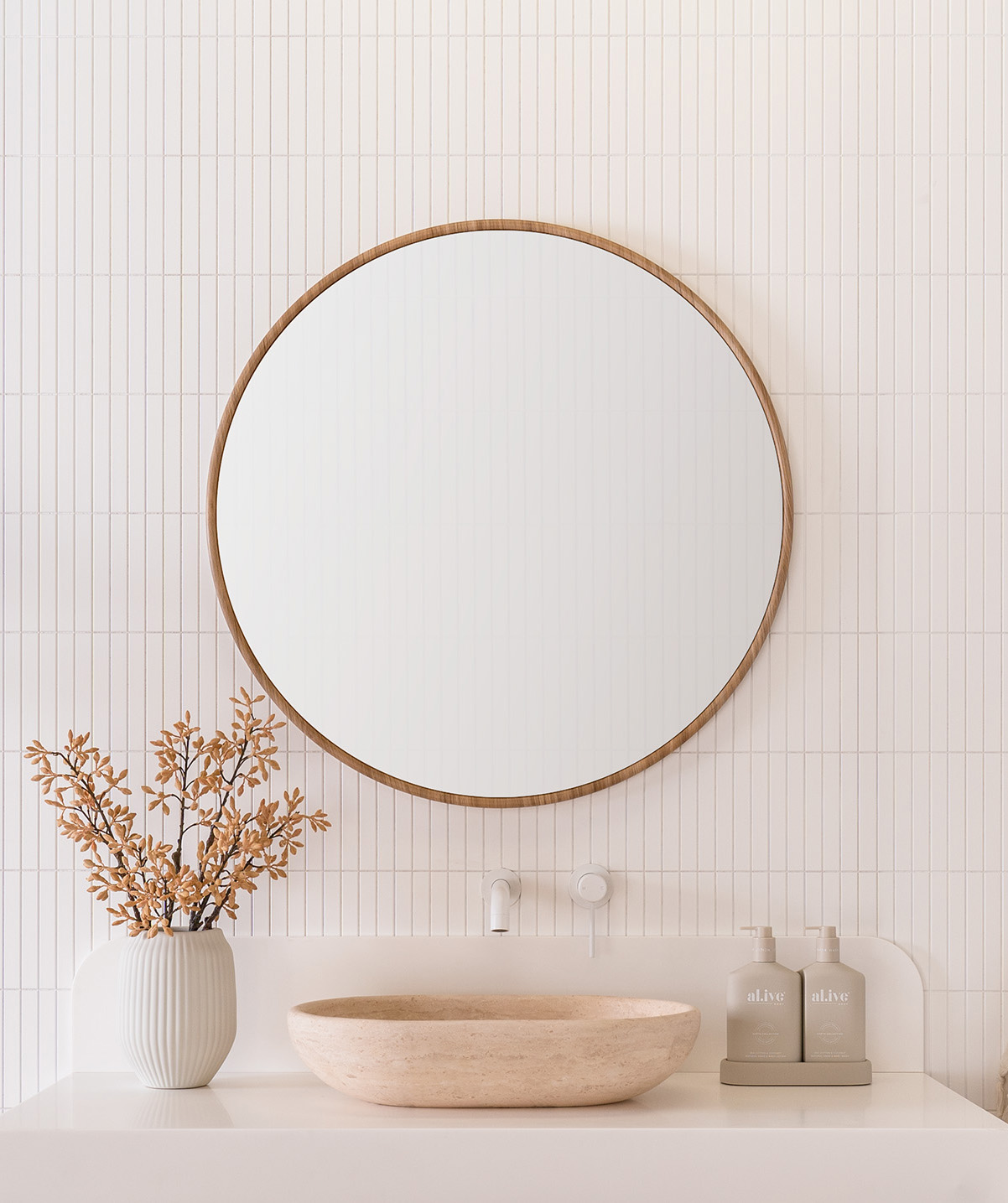 Harper 1130 Prime Oak Portrait Front Mirror Crop 433X517 Web
