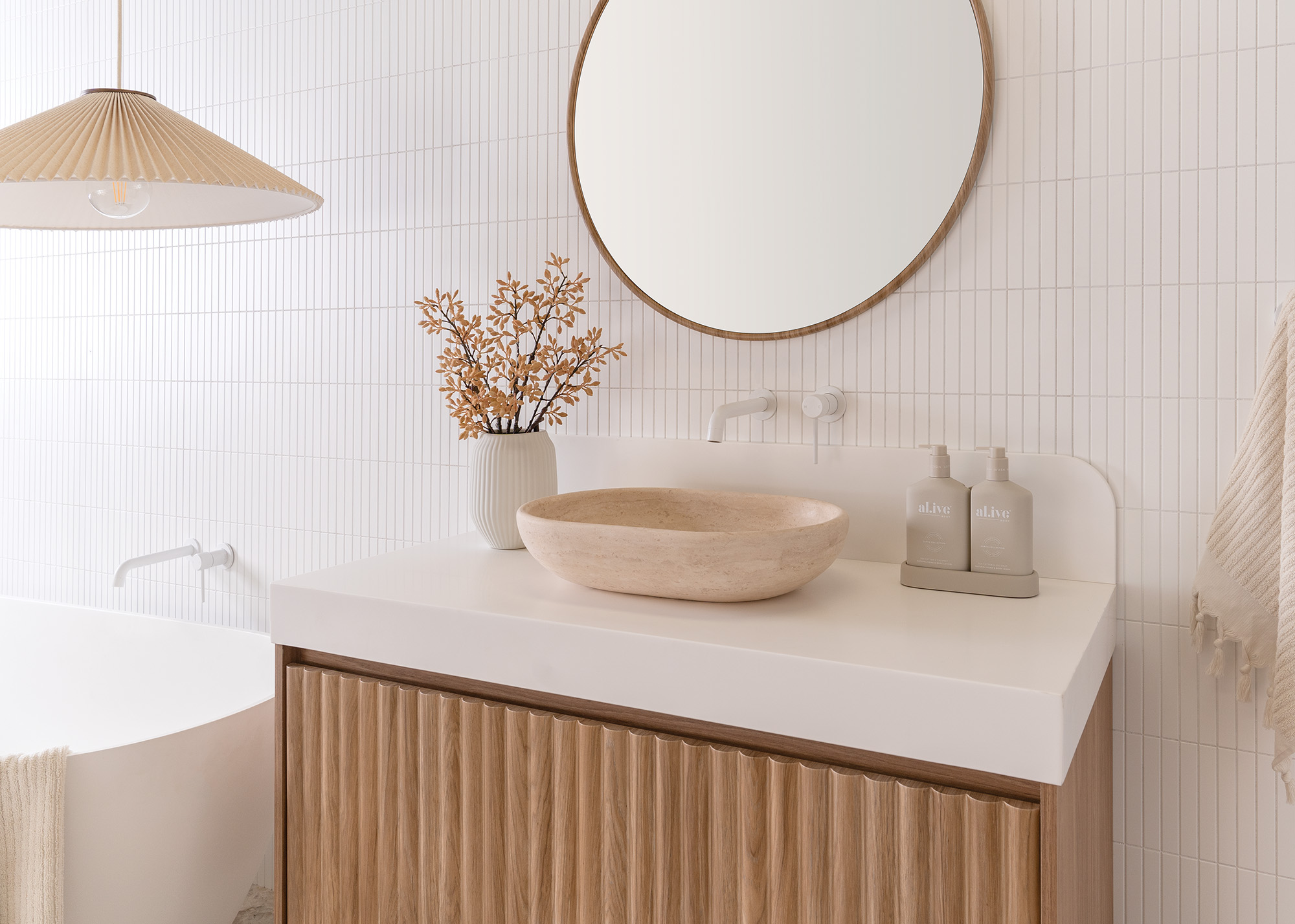 Harper 1130 Prime Oak Angle Landscape Web