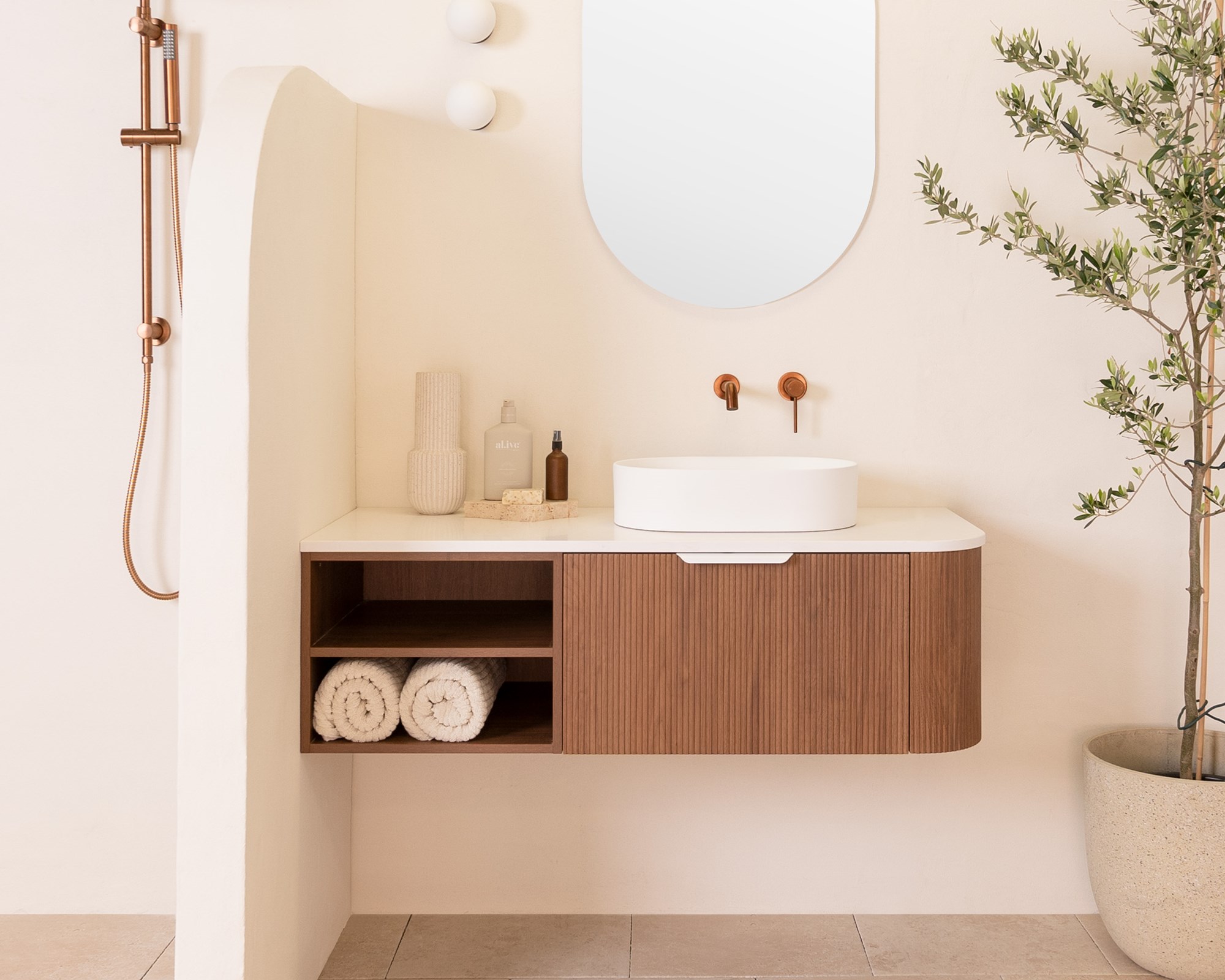 Waverley Moduler Florentine Walnut Front For Cover 5X4 Web